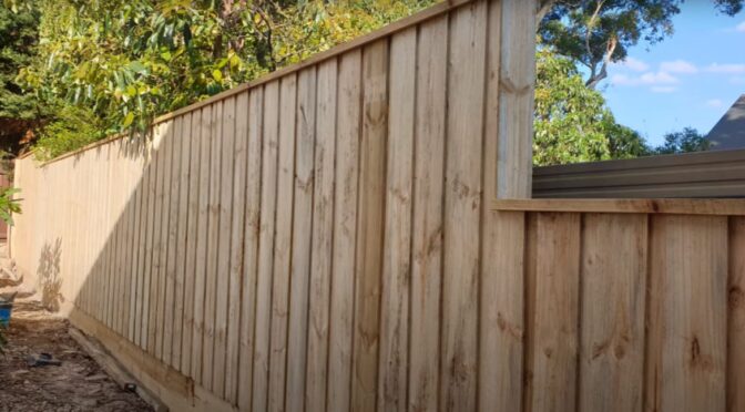 What is the cheapest fence to build in Auckland?